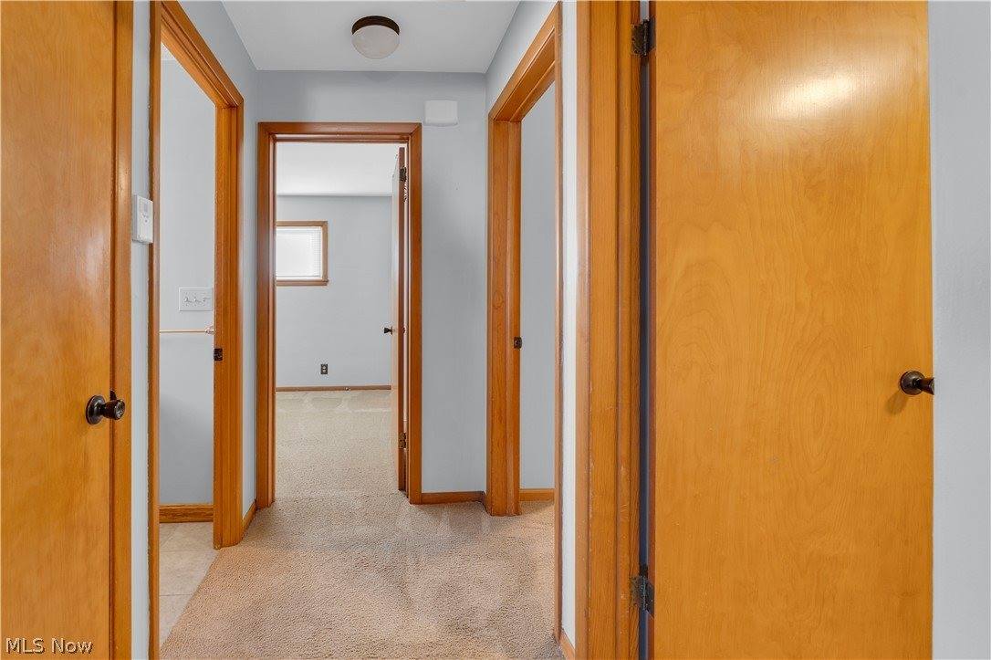 3185 Sunnybrooke Drive, Youngstown, OH 44511