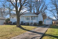 3185 Sunnybrooke Drive, Youngstown, OH 44511