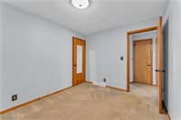 3185 Sunnybrooke Drive, Youngstown, OH 44511
