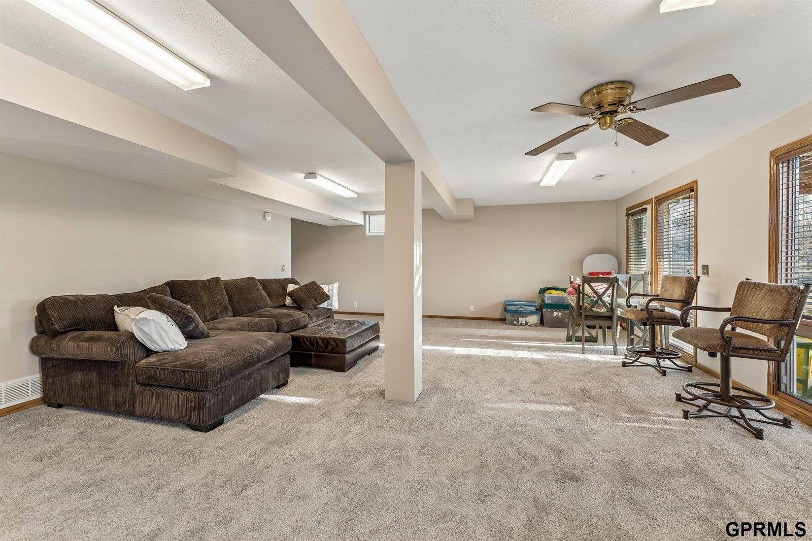 7206 South 157Th Street, Omaha, NE 68136