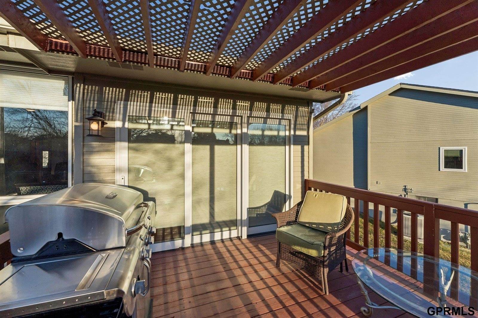 7206 South 157Th Street, Omaha, NE 68136