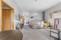 7206 South 157Th Street, Omaha, NE 68136