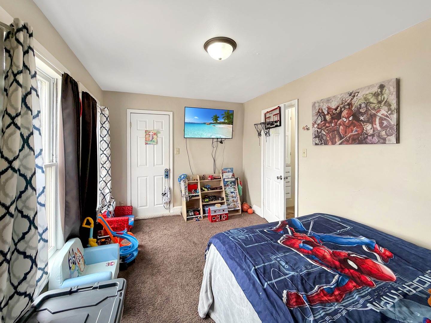 1607 South Highland Avenue, Freeport, IL 61032