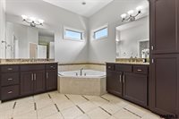 17055 Corby Street, Omaha, NE 68116