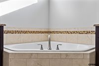 17055 Corby Street, Omaha, NE 68116