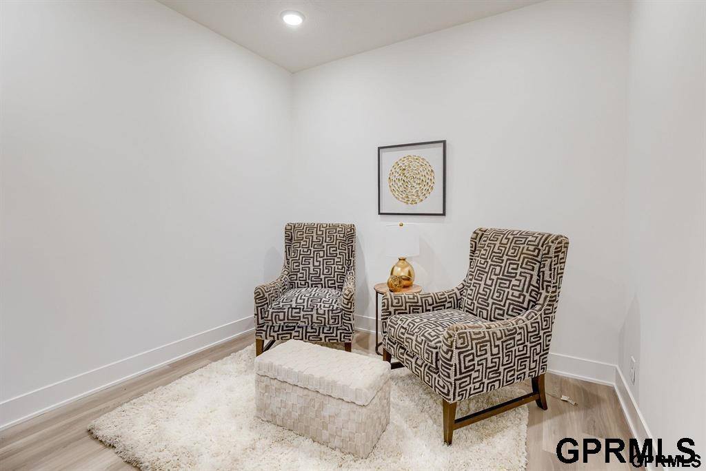 10209 South 180 Avenue Circle, Omaha, NE 68136