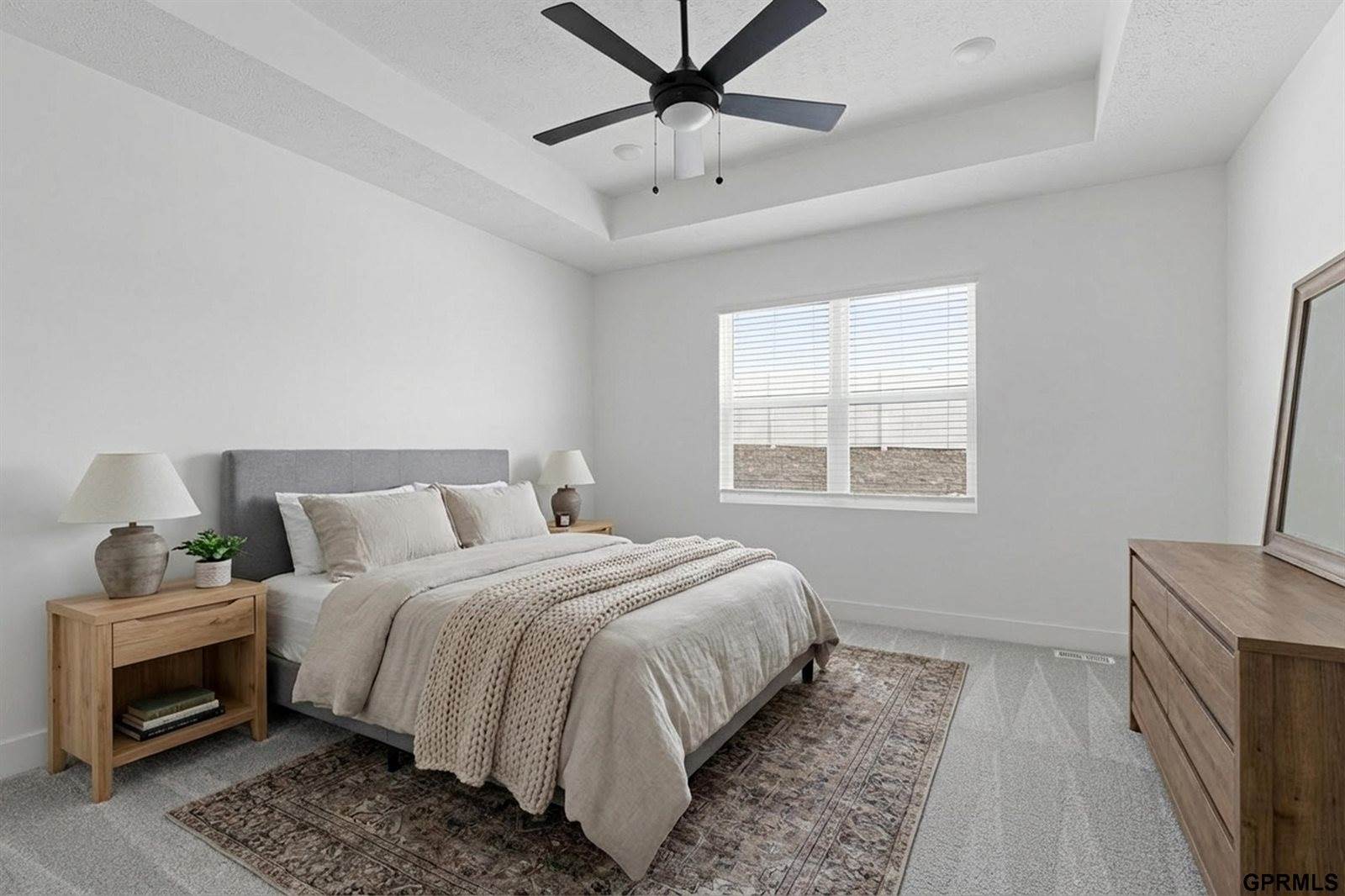 10209 South 180 Avenue Circle, Omaha, NE 68136