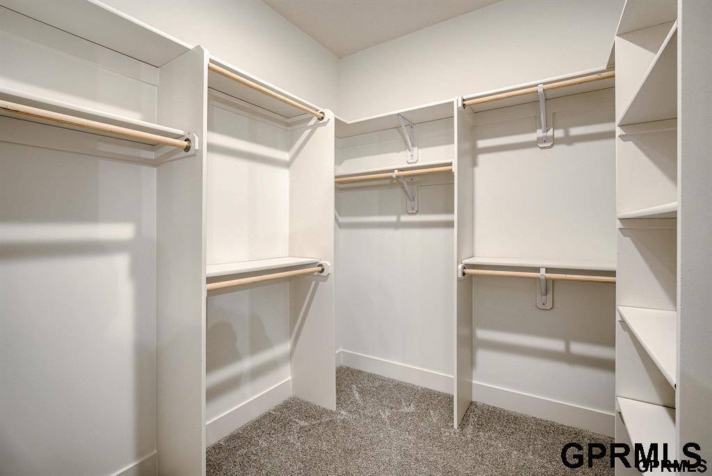 10209 South 180 Avenue Circle, Omaha, NE 68136