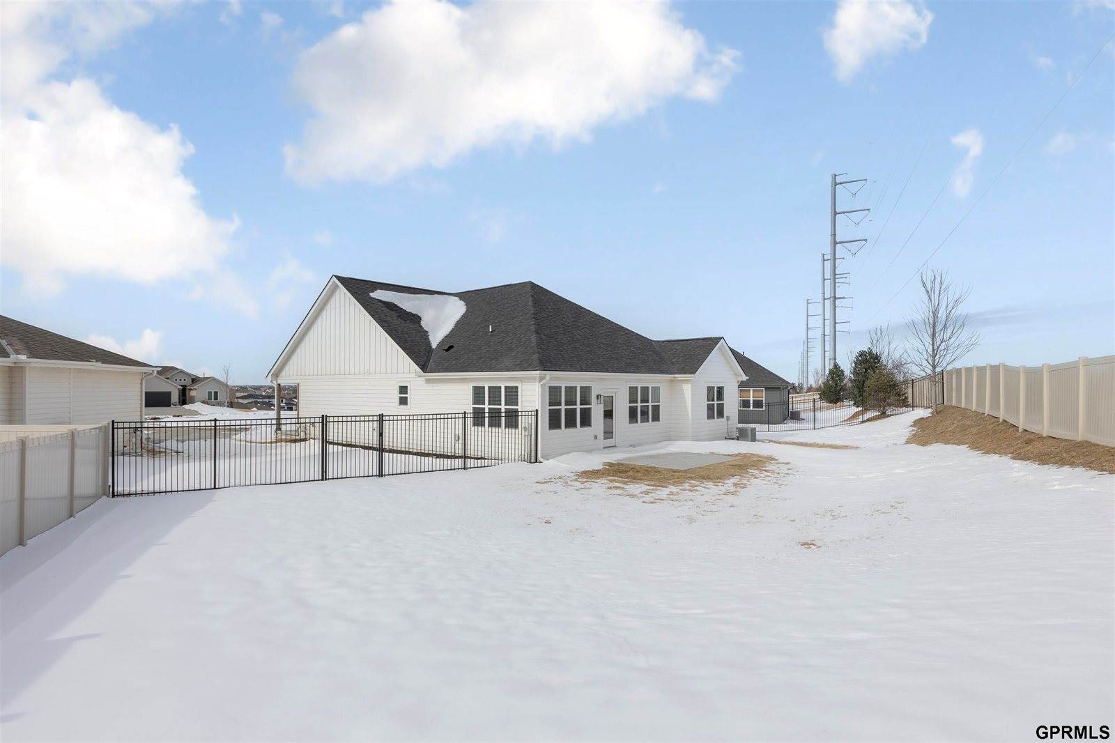 10209 South 180 Avenue Circle, Omaha, NE 68136