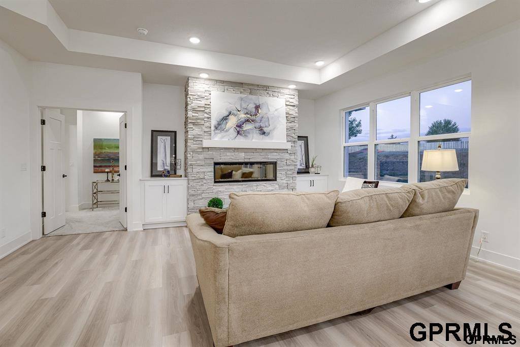 10209 South 180 Avenue Circle, Omaha, NE 68136