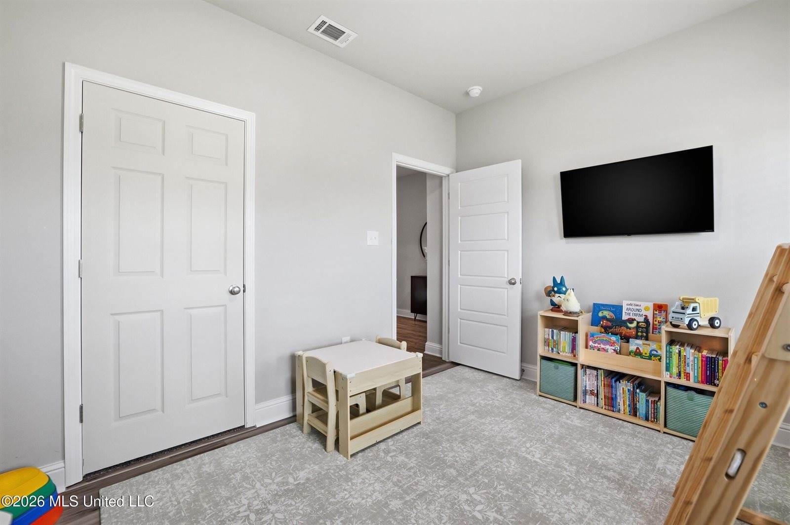 5495 Overland Drive, Biloxi, MS 39532