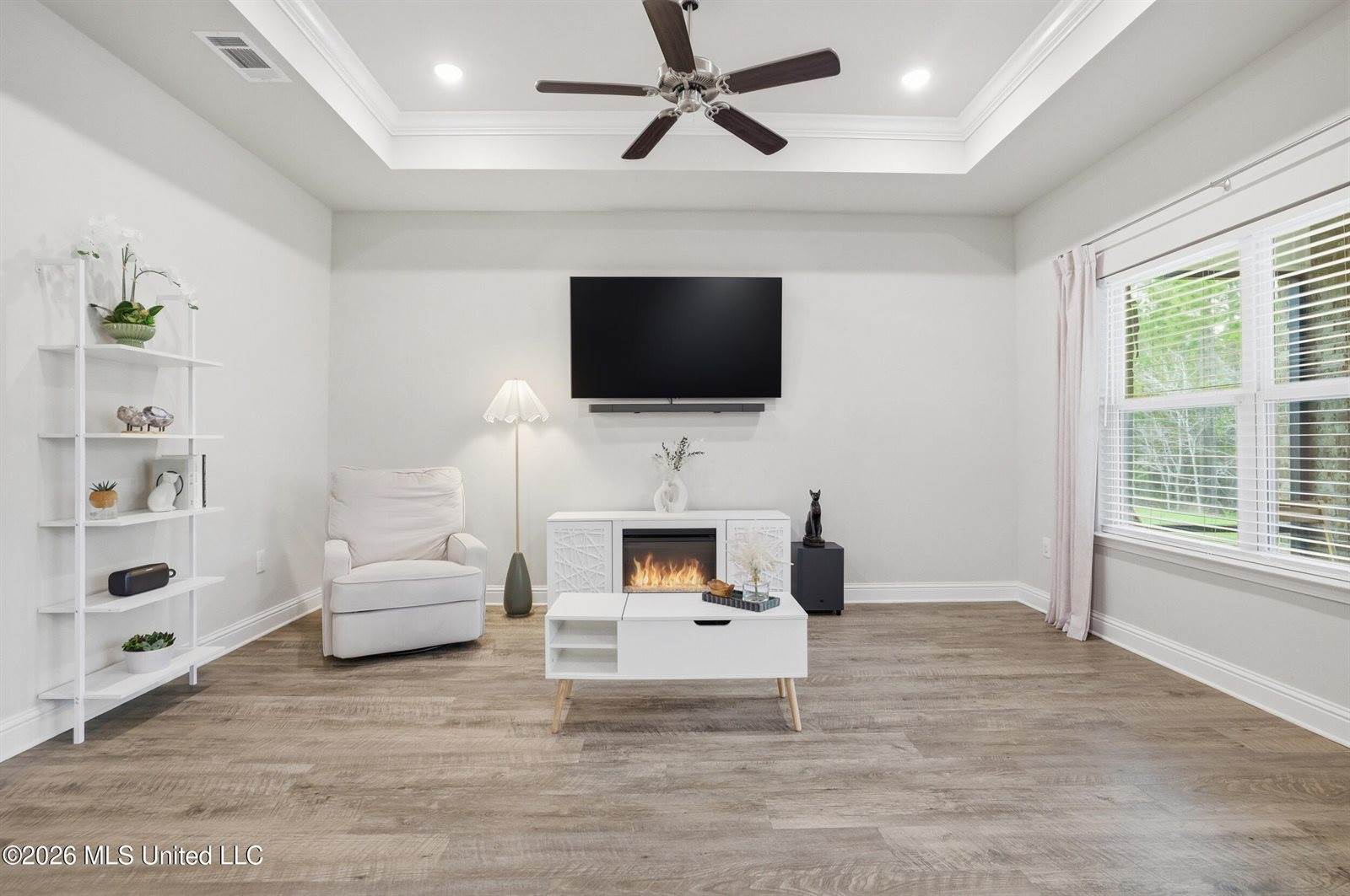 5495 Overland Drive, Biloxi, MS 39532