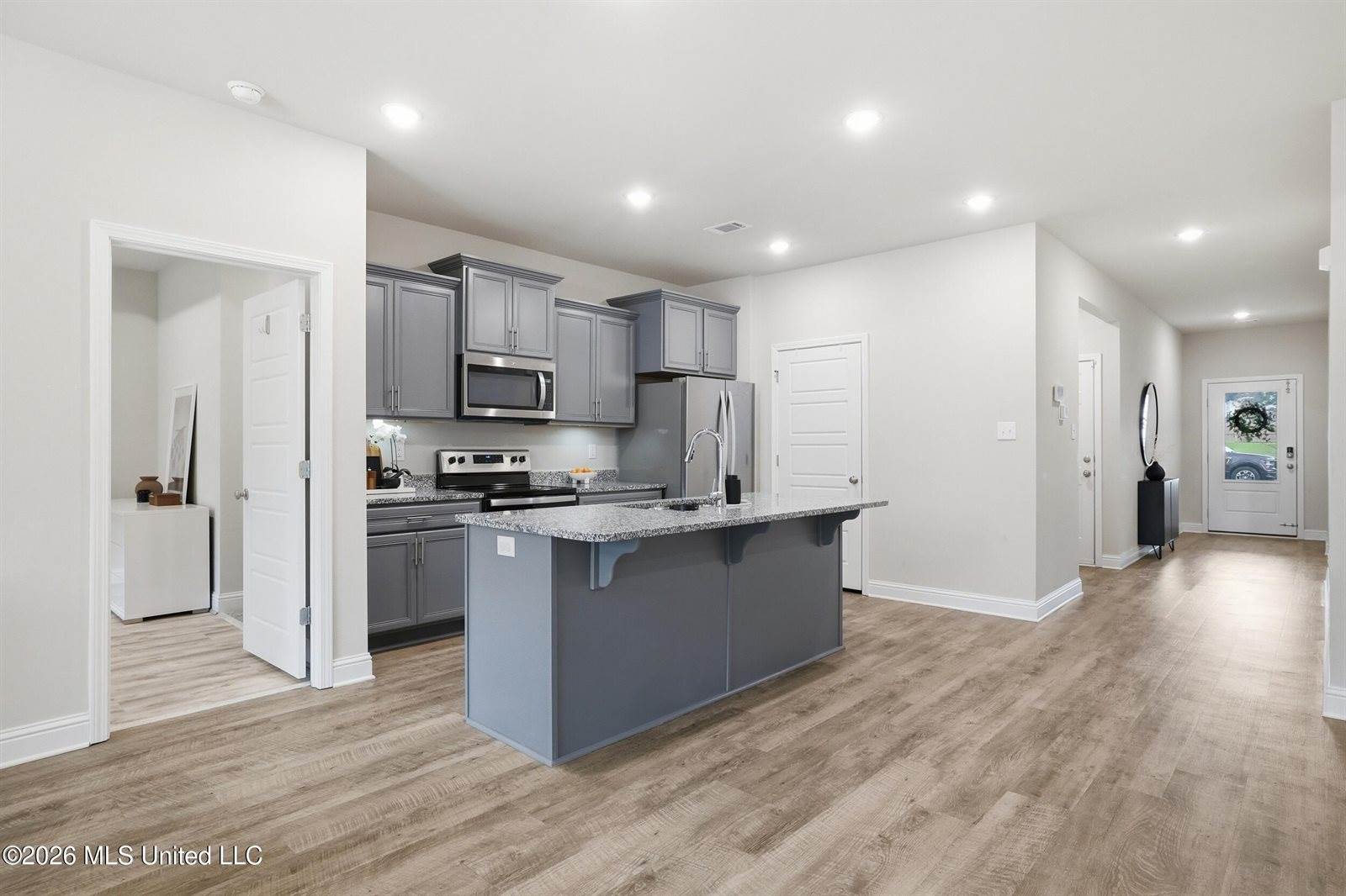 5495 Overland Drive, Biloxi, MS 39532