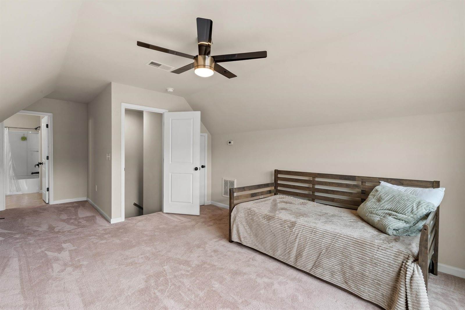 325 Saint Catherine Bay Ct., #325, Surfside Beach, SC 29575