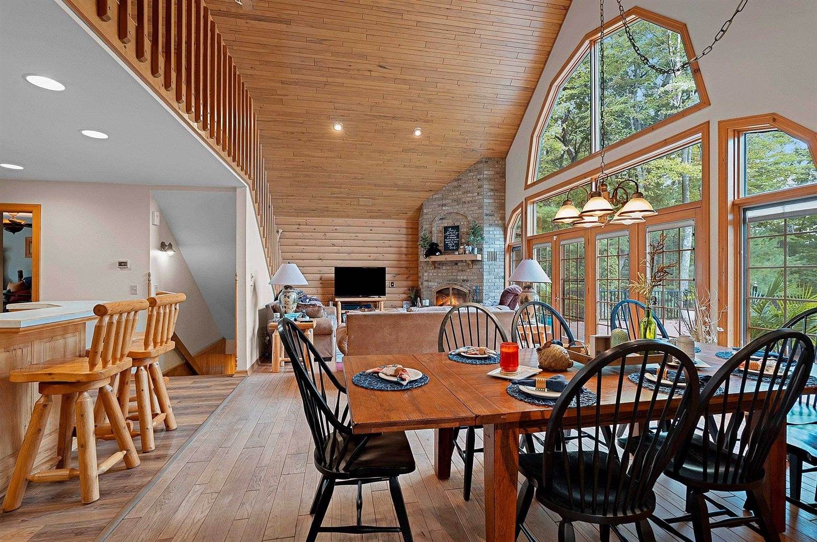 W1029 Highway Vv, Keshena, WI 54135