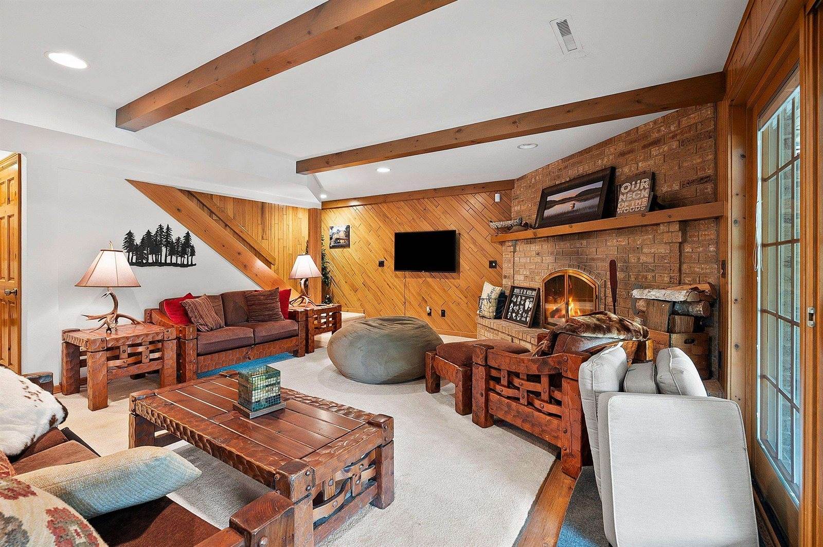 W1029 Highway Vv, Keshena, WI 54135