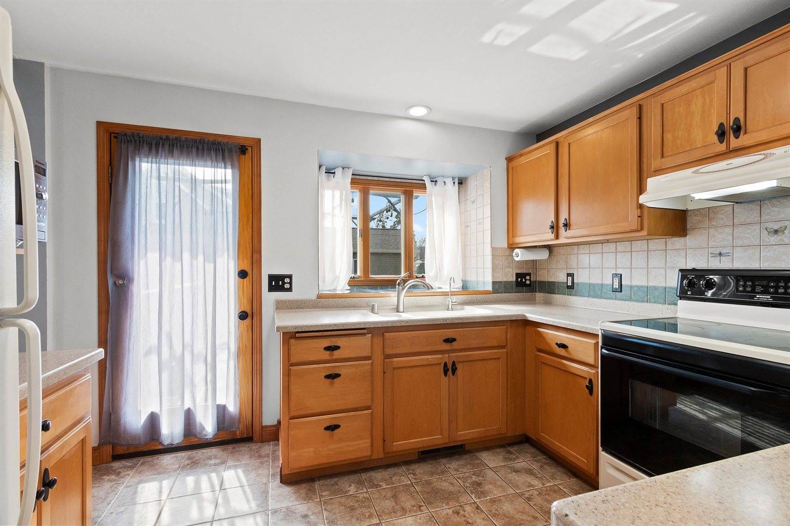 1525 North Clark Street, Appleton, WI 54911