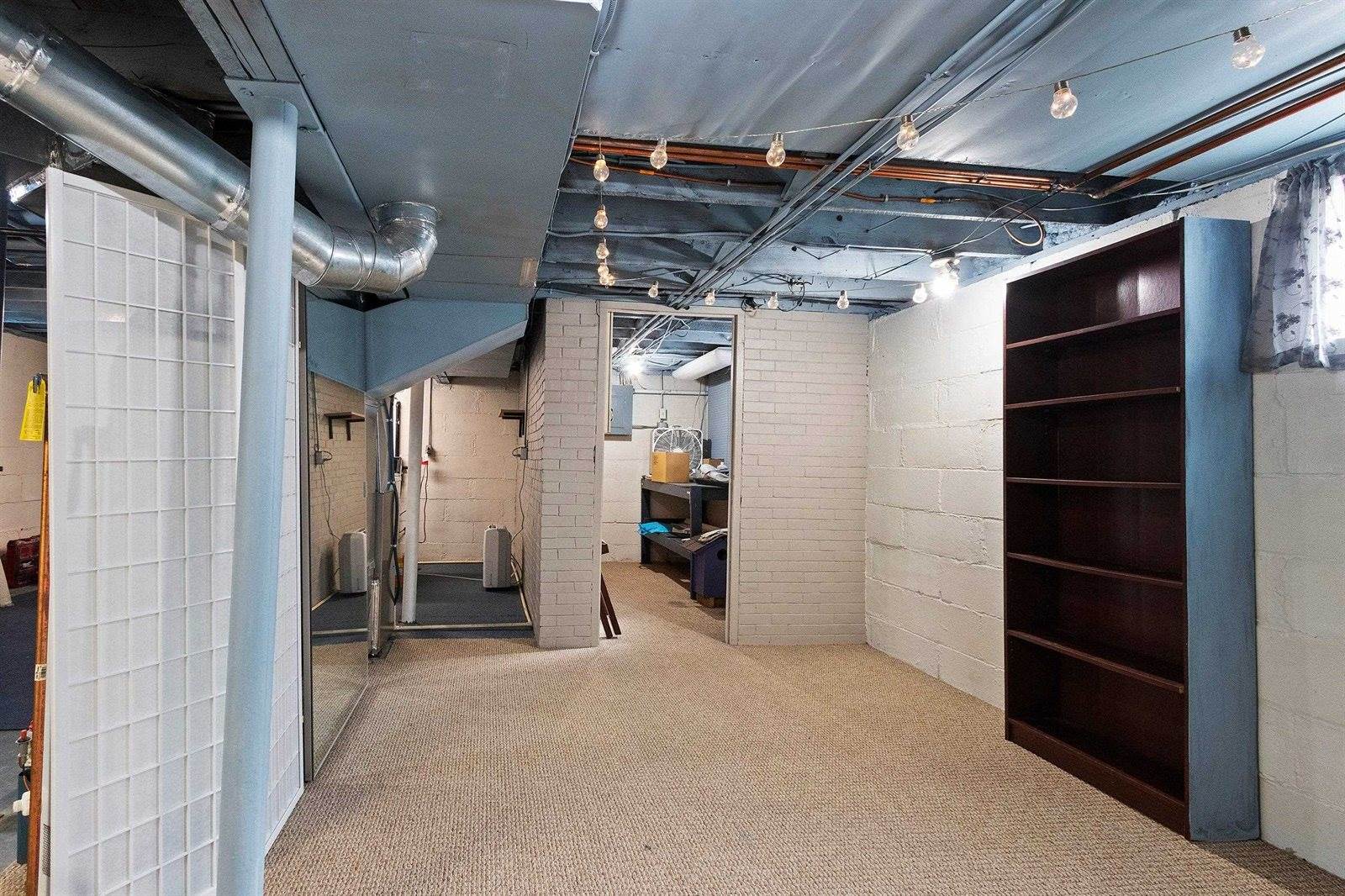 1525 North Clark Street, Appleton, WI 54911