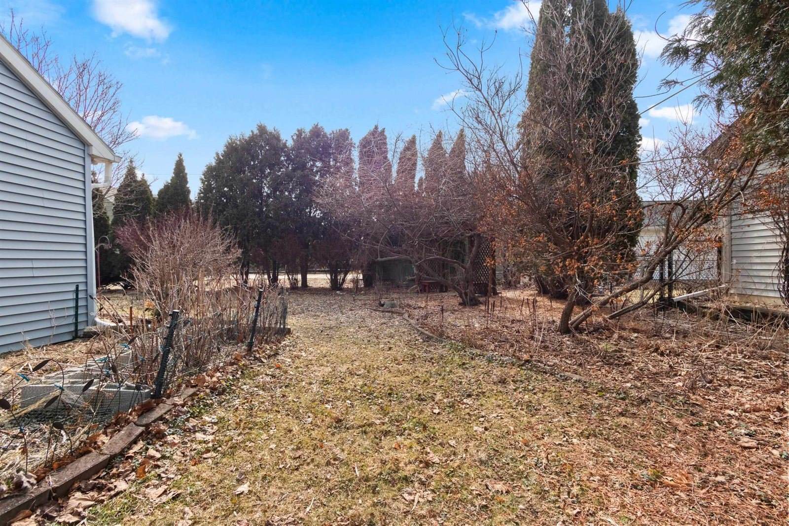 1525 North Clark Street, Appleton, WI 54911