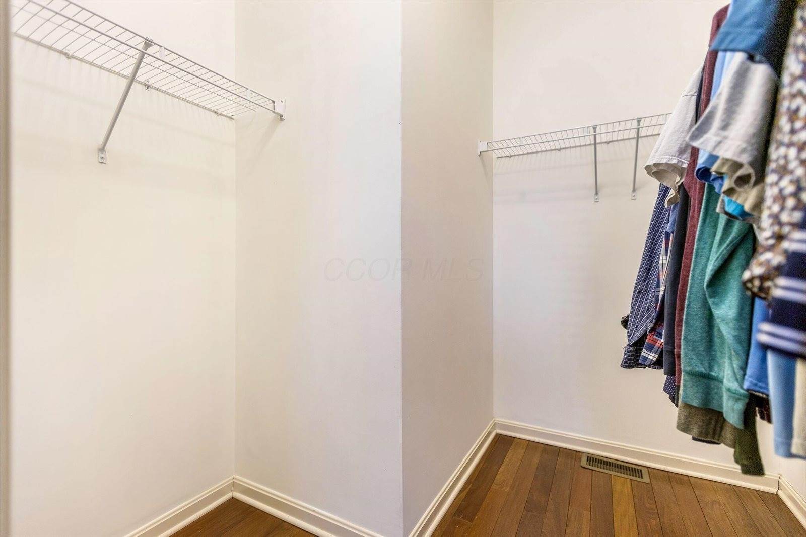 5996 Caplinger Avenue, Westerville, OH 43081