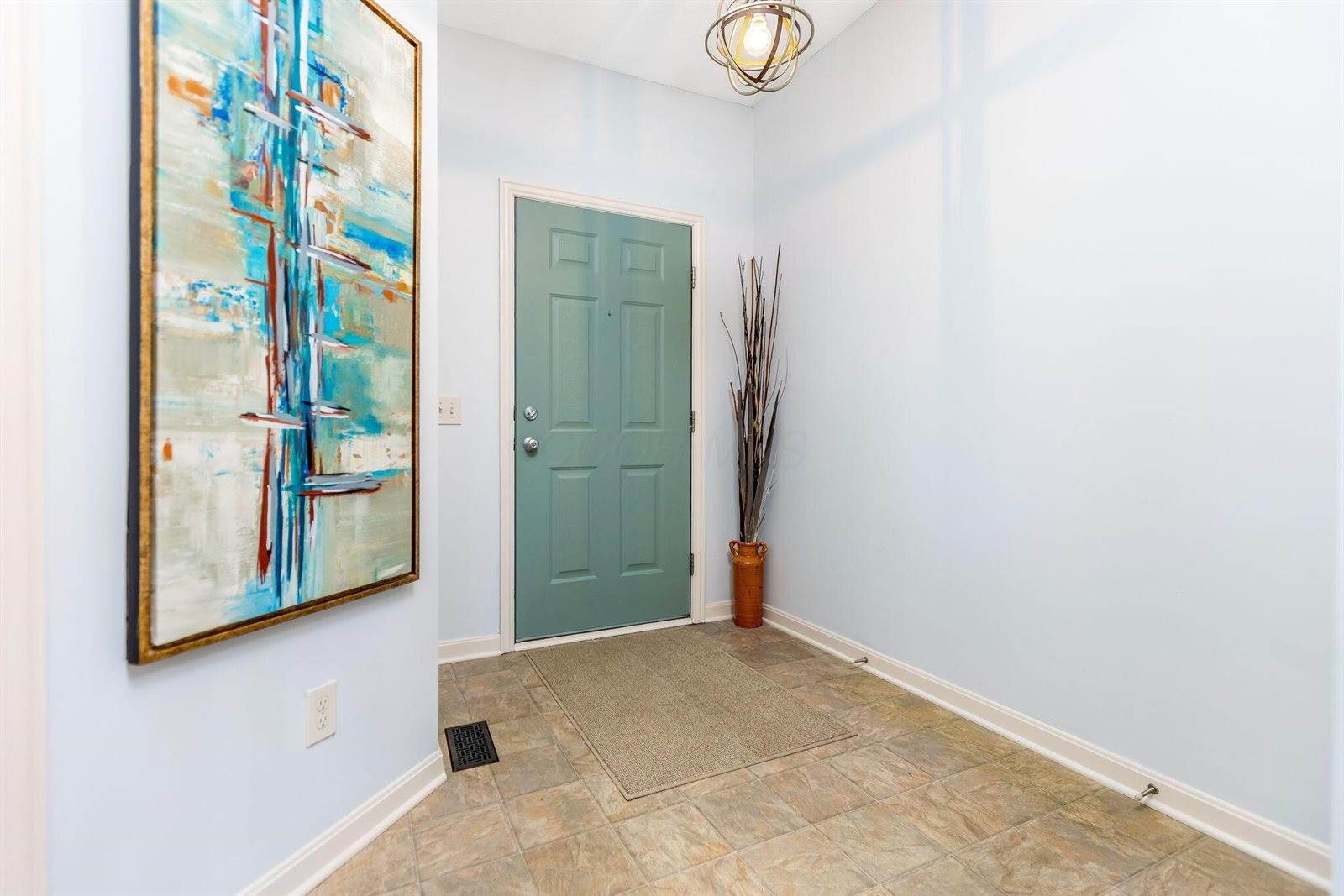 5996 Caplinger Avenue, Westerville, OH 43081