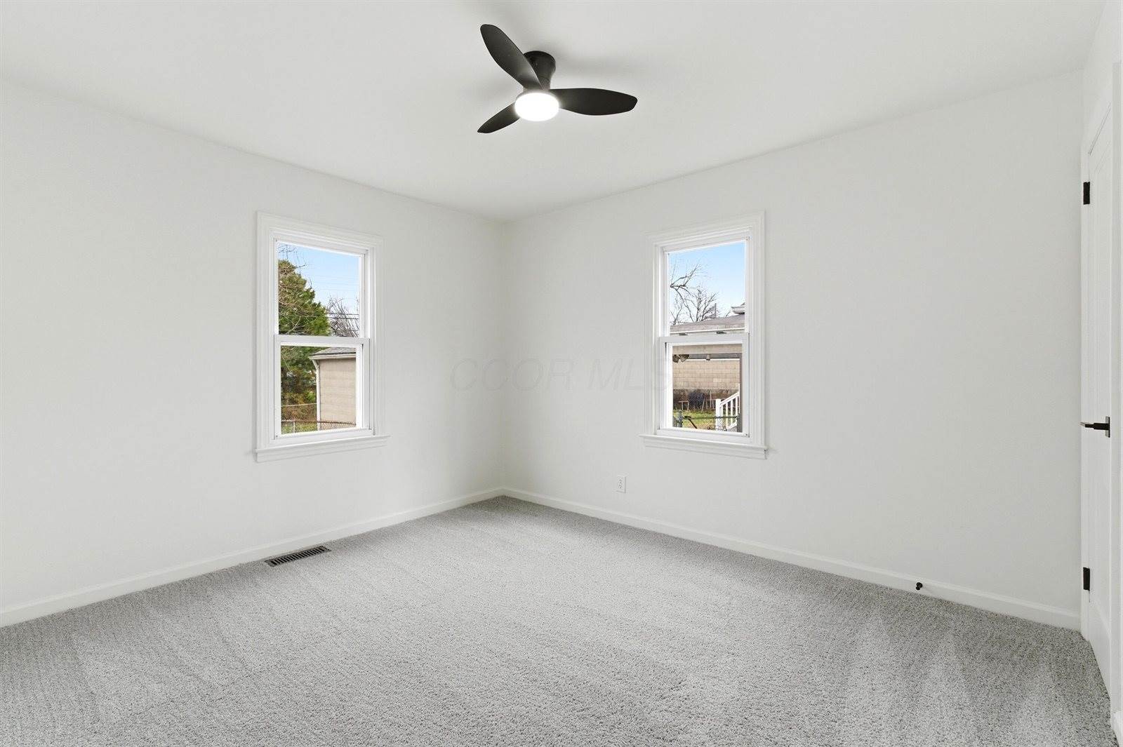 978 East North Broadway Street, Columbus, OH 43224