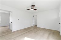 978 East North Broadway Street, Columbus, OH 43224