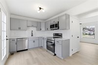 978 East North Broadway Street, Columbus, OH 43224