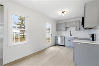 978 East North Broadway Street, Columbus, OH 43224