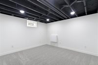 978 East North Broadway Street, Columbus, OH 43224