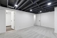 978 East North Broadway Street, Columbus, OH 43224