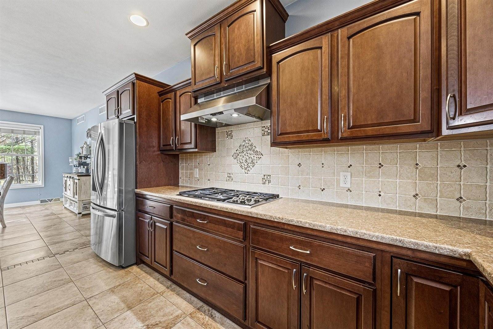 2501 Falcons Cove, Stevens Point, WI 54482