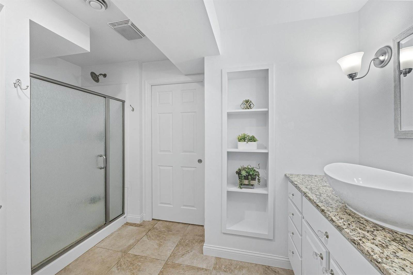 2501 Falcons Cove, Stevens Point, WI 54482