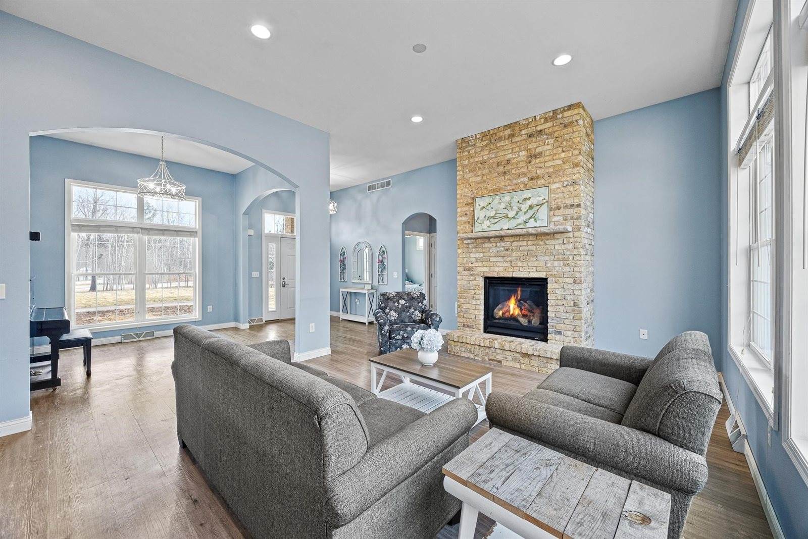 2501 Falcons Cove, Stevens Point, WI 54482