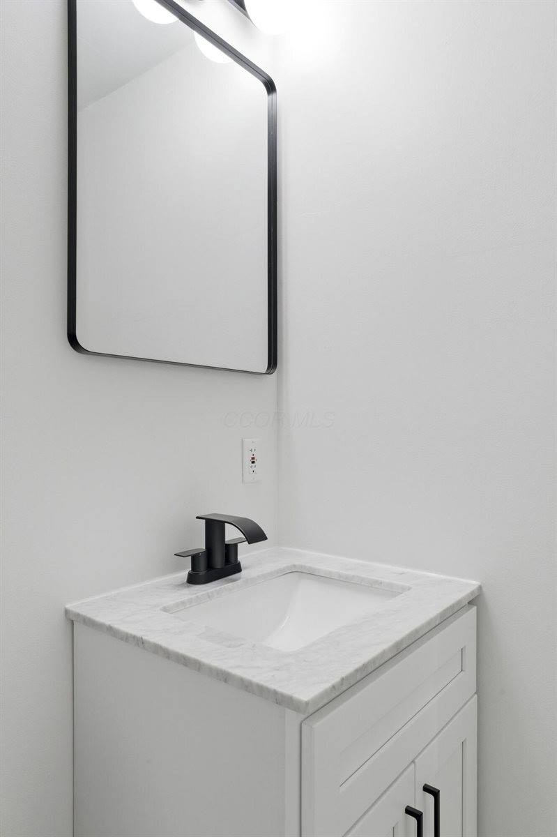 5308 Fullerton Drive, Columbus, OH 43232