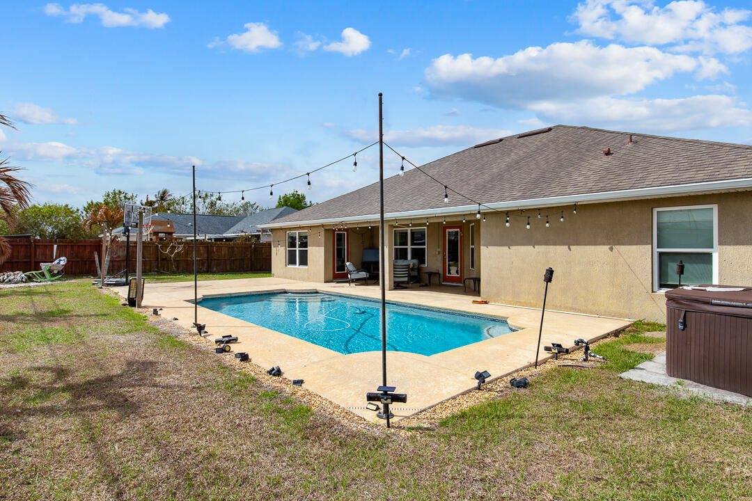 4633 SW Junietta Terrace, Port Saint Lucie, FL 34953