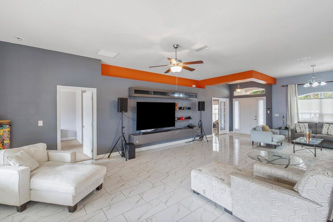 4633 SW Junietta Terrace, Port Saint Lucie, FL 34953