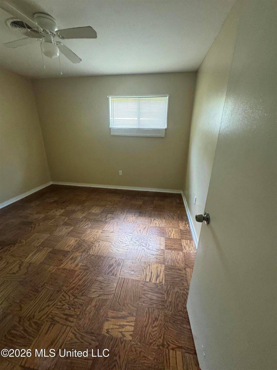 3038 Lakewood Drive, Jackson, MS 39212
