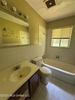 3038 Lakewood Drive, Jackson, MS 39212