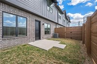2944 Huffman Way, College Station, TX 77840