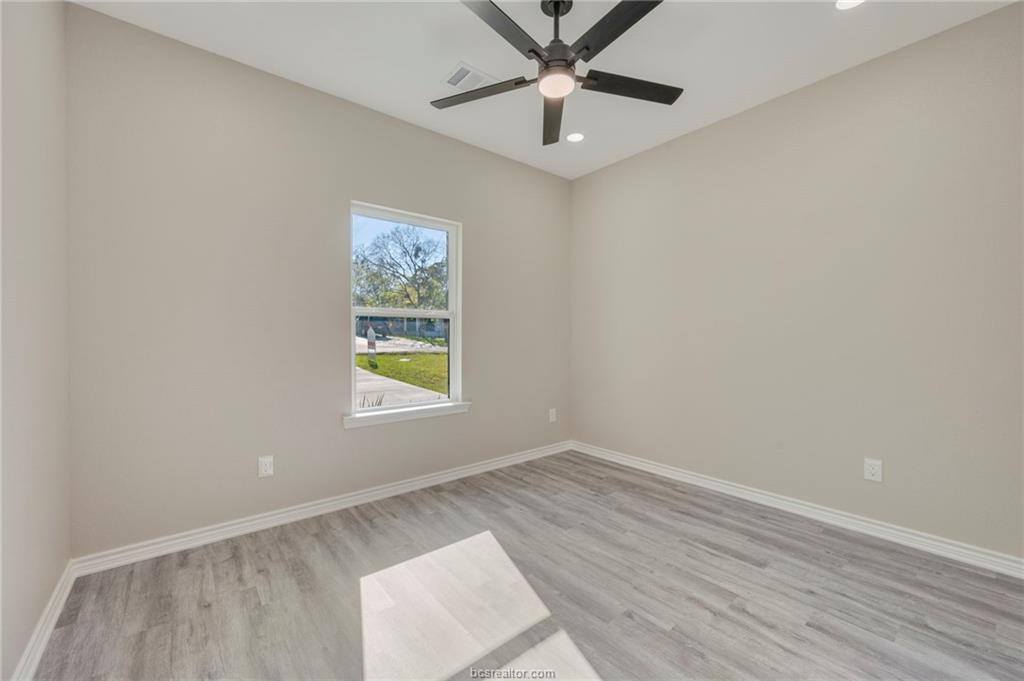 1612 Robeson Street, Bryan, TX 77803