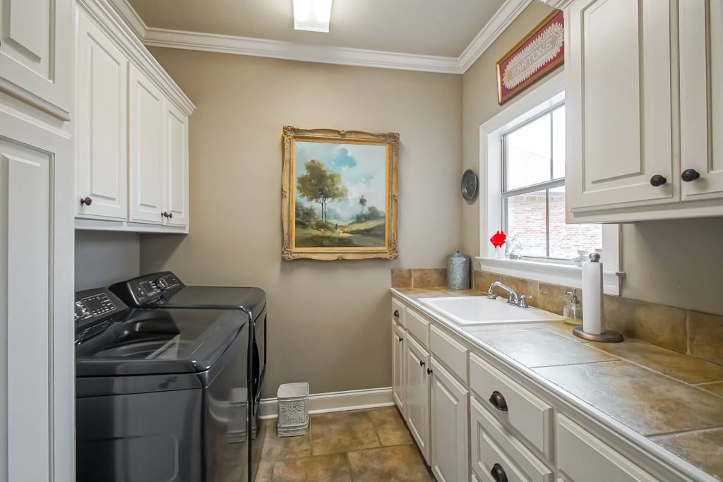 21157 Waterfront East Drive, Maurepas, LA 70449