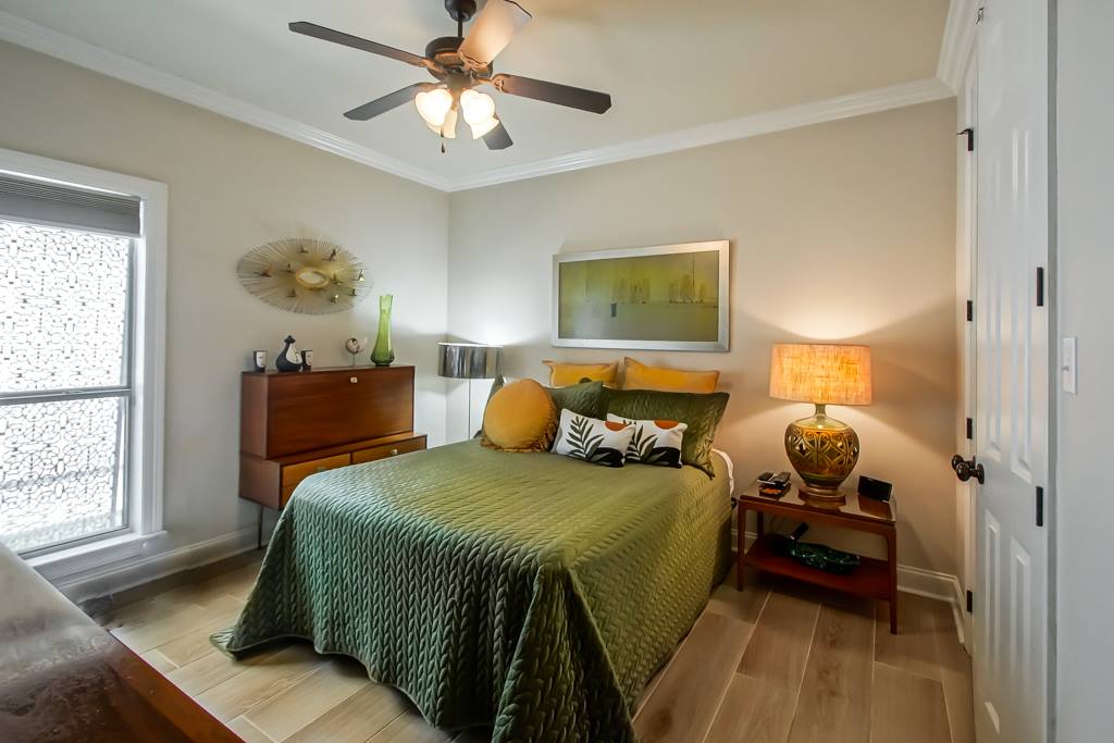 21157 Waterfront East Drive, Maurepas, LA 70449