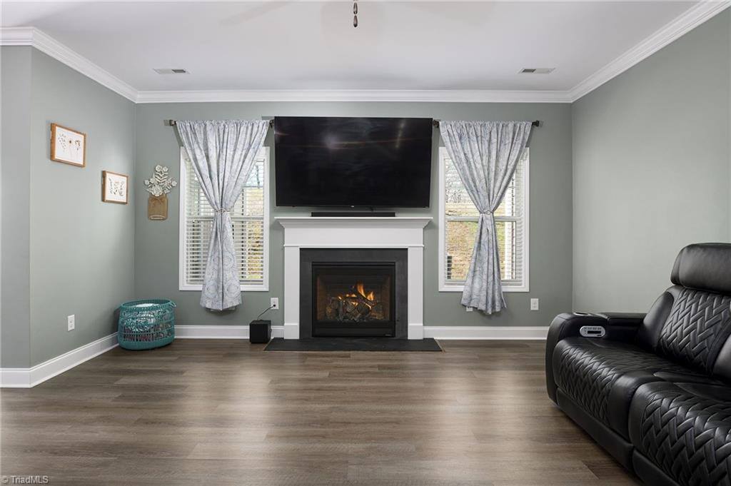 2929 Fernley Court, High Point, NC 27262