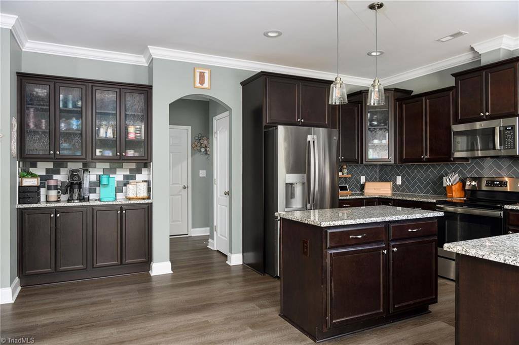 2929 Fernley Court, High Point, NC 27262