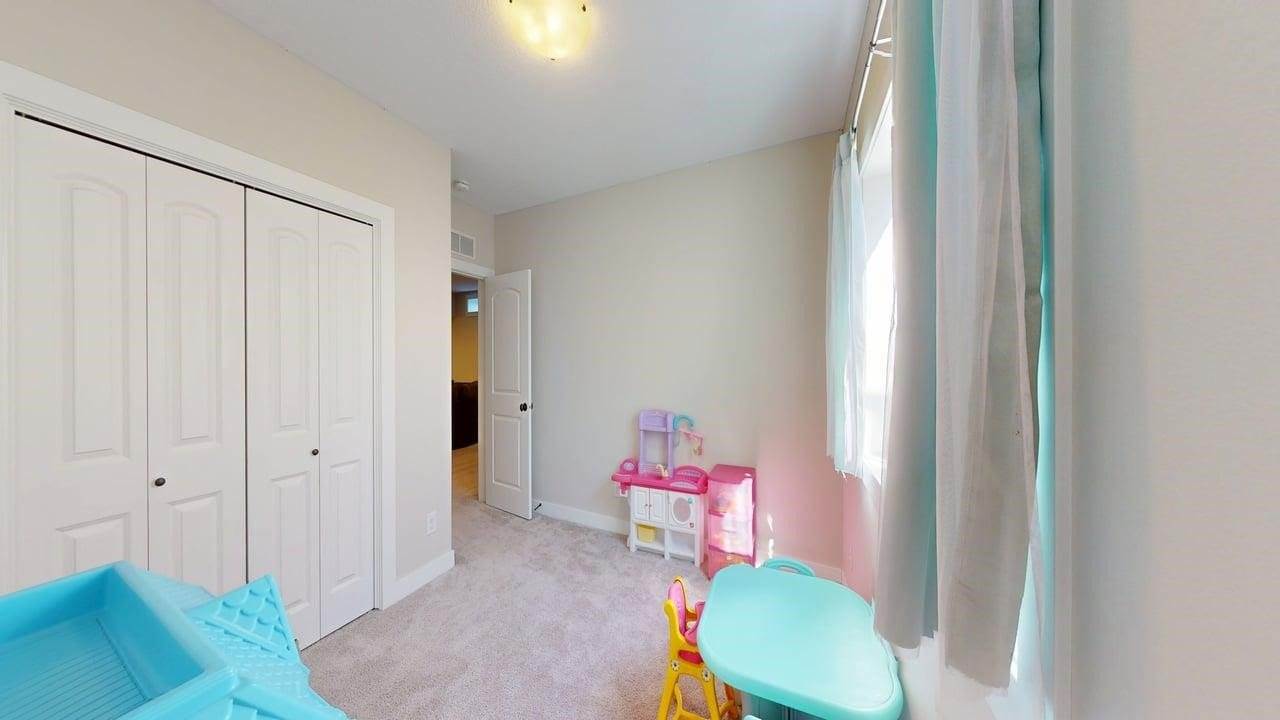 1115 Pleasant Street NE, Bondurant, IA 50035