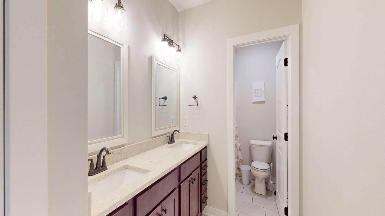 1115 Pleasant Street NE, Bondurant, IA 50035