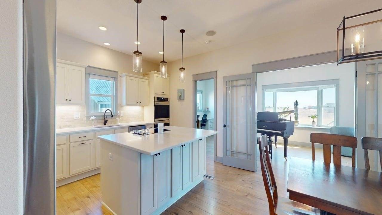 1115 Pleasant Street NE, Bondurant, IA 50035