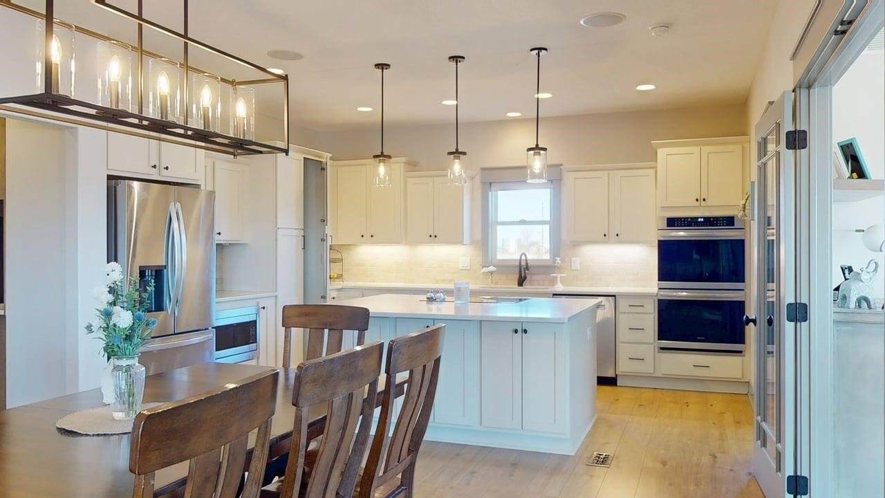 1115 Pleasant Street NE, Bondurant, IA 50035