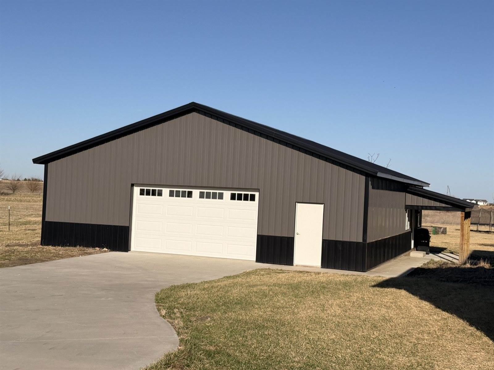 1115 Pleasant Street NE, Bondurant, IA 50035